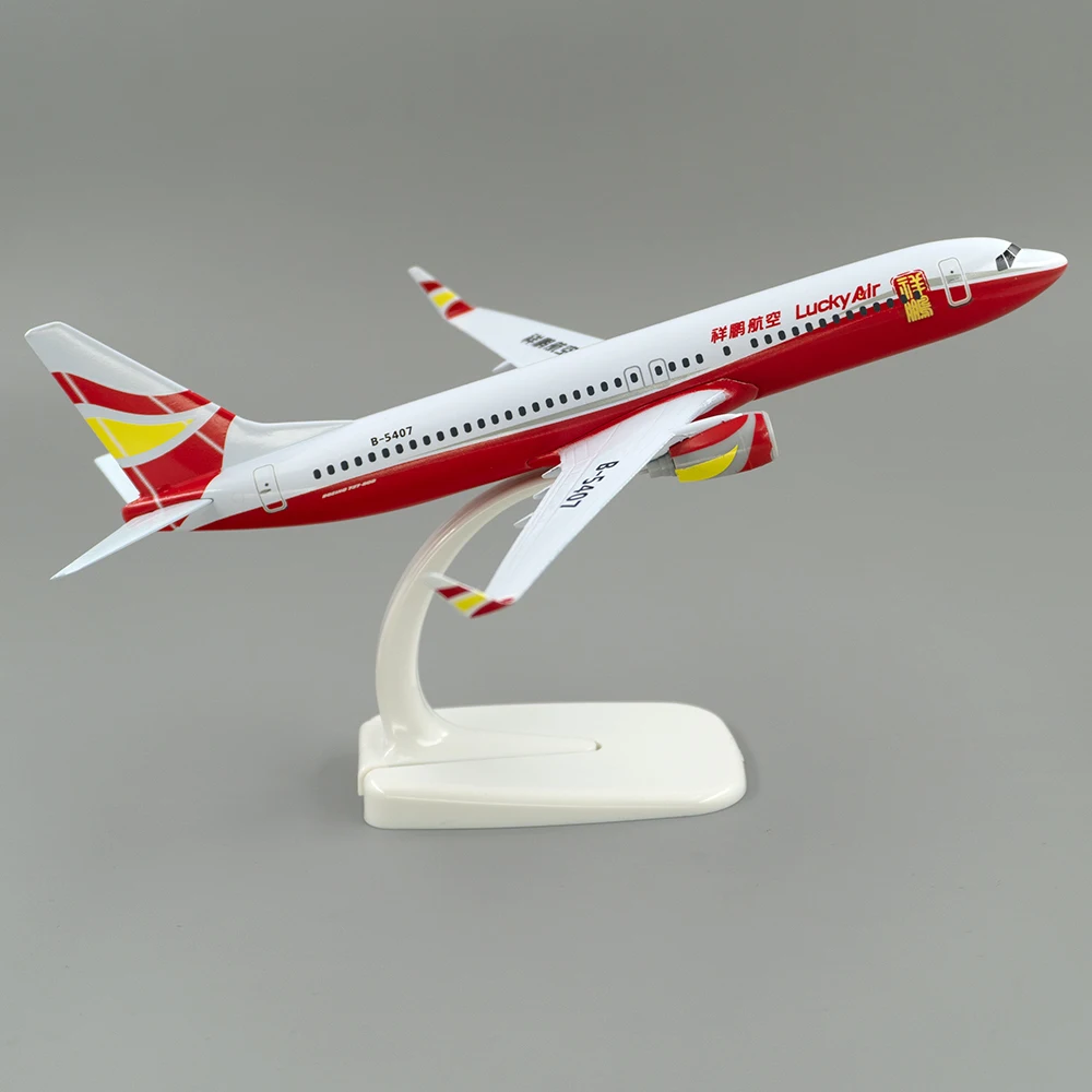 Летательный аппарат Боинг 737 на удачу модель самолета из сплава B737 игрушки для