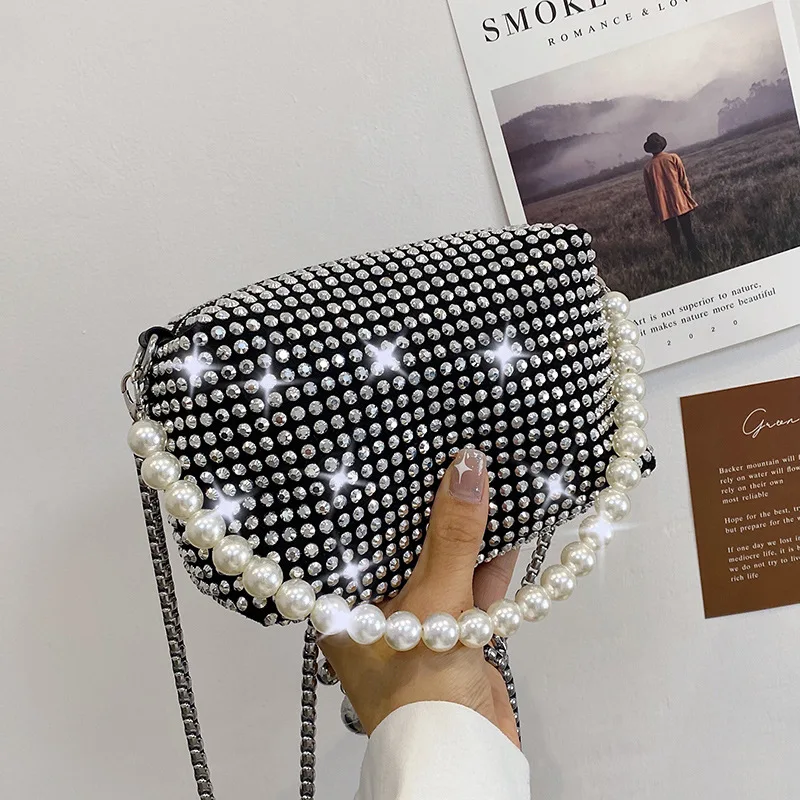 

Ladies Fashion Crystal Diamond Pearl Chain Shoulder Messenger Bag Casual Simple Rhinestone Shopping Travel Mobile Phone Hand Bag