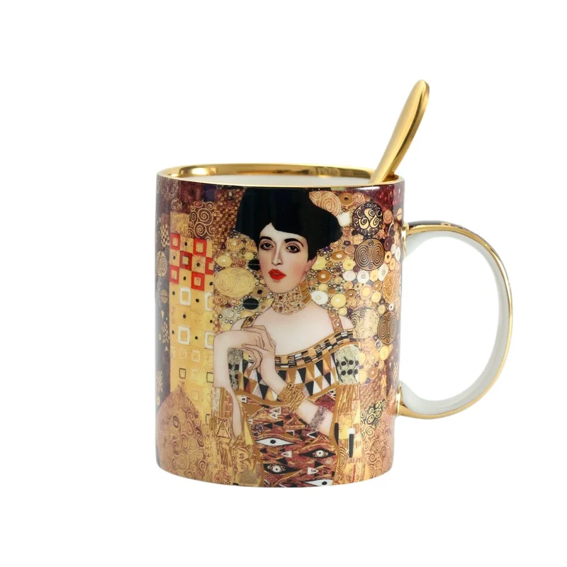 Фарфоровые кружки с ложкой в индонезийском стиле