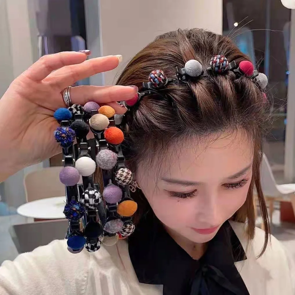 

Новинка 2022, лидер продаж, взрывобезопасная повязка на голову в клетку с шариками и челкой, повязка на голову с зажимом для женщин, аксессуары...