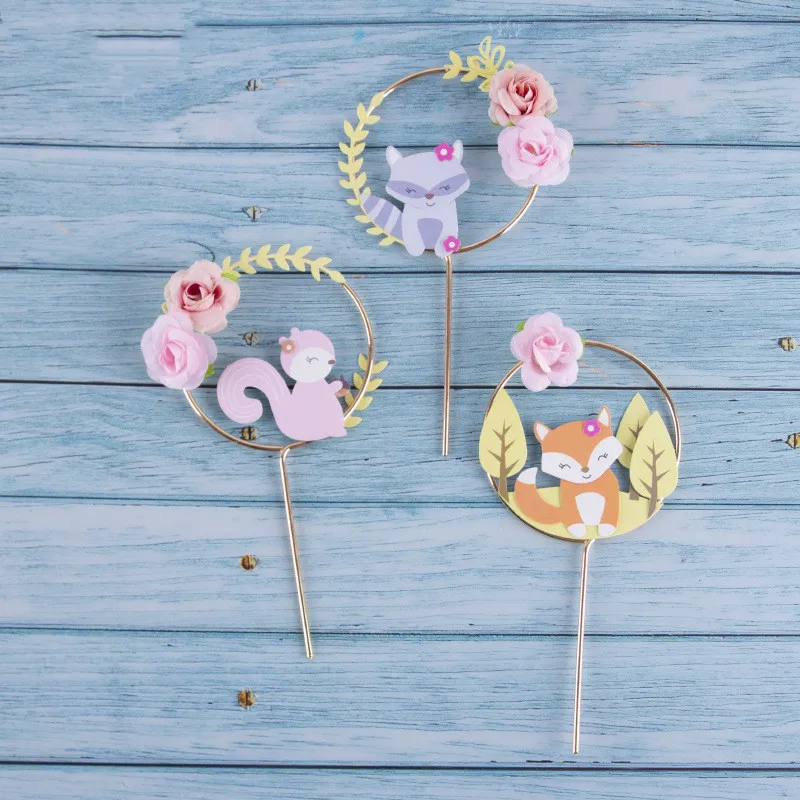 

Beautiful Forest Animal Theme Cake Decoration Fox Squirrel Flower Wreath Garland Topper Cake Child Birthday Party Supplies