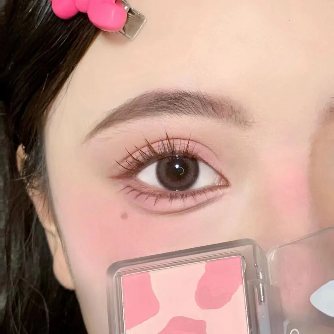 

New Leopard Hot Fit powder blusher Decoration Three dimensional Two color Stitching Autumn and Winter Matte