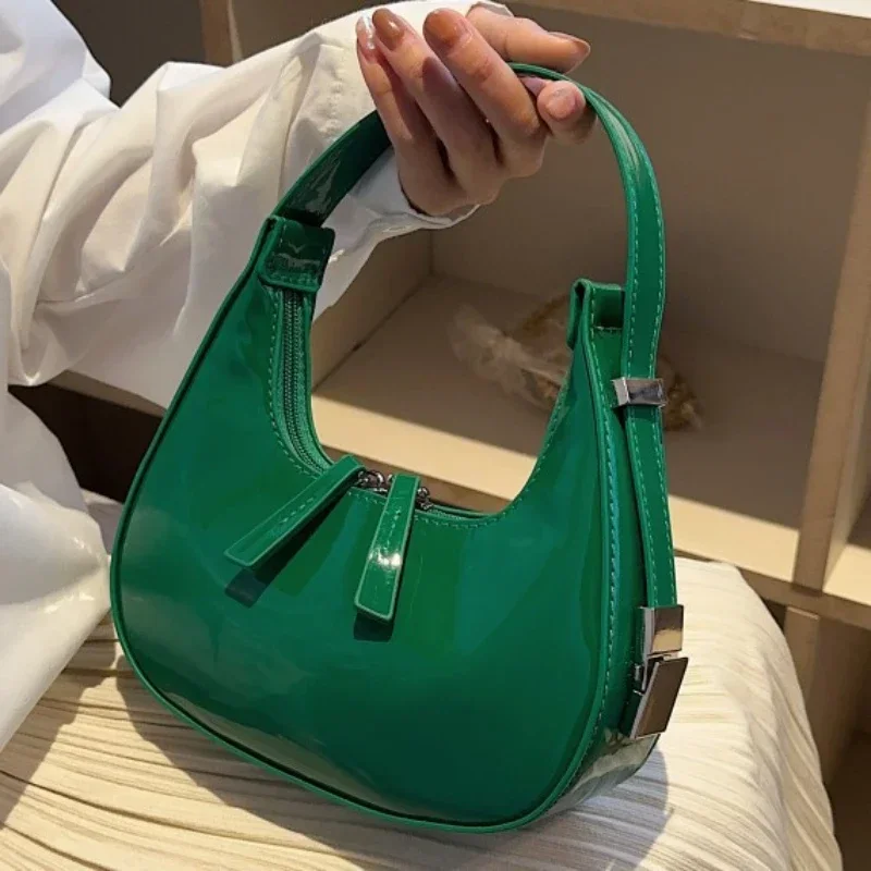 

New Moon Bags PU Leather Armpit Shoulder Purse Small Shoulder Bag for Women Girls Summer Handbag Luxury Bag Leather Underarm Bag