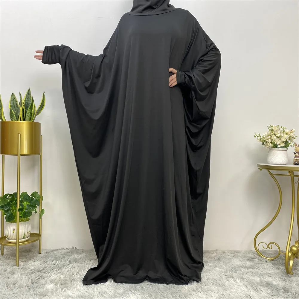 Elegant 2023 Muslim Women's Fashion and Comfortable Bat Long Sleeve Clear Color Casual Loose Long Dress Abaya Dress  فساتين
