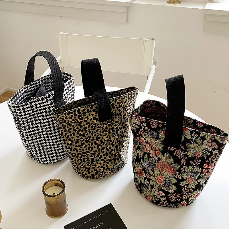 

2022 New Canvas Mummy Bags Lunch Box Floral Houndstooth Embroidered Jacquard Portable Bucket Handle Waterproof Bag for Women