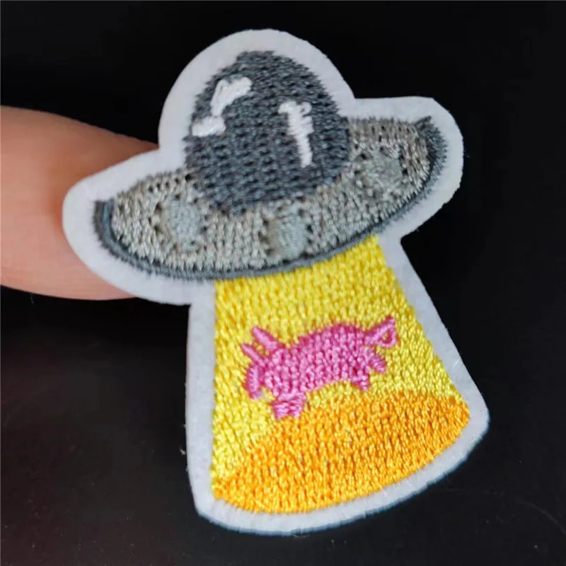 

Embroidery Animal Patch Alien Planet Iron on Patch for clothing accessories Cute Style Pattern Logo Strange things Diy Gifts