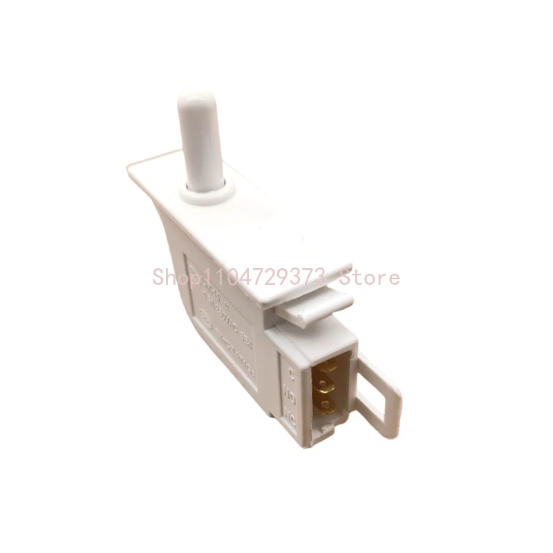 

Кнопочный выключатель света для холодильника