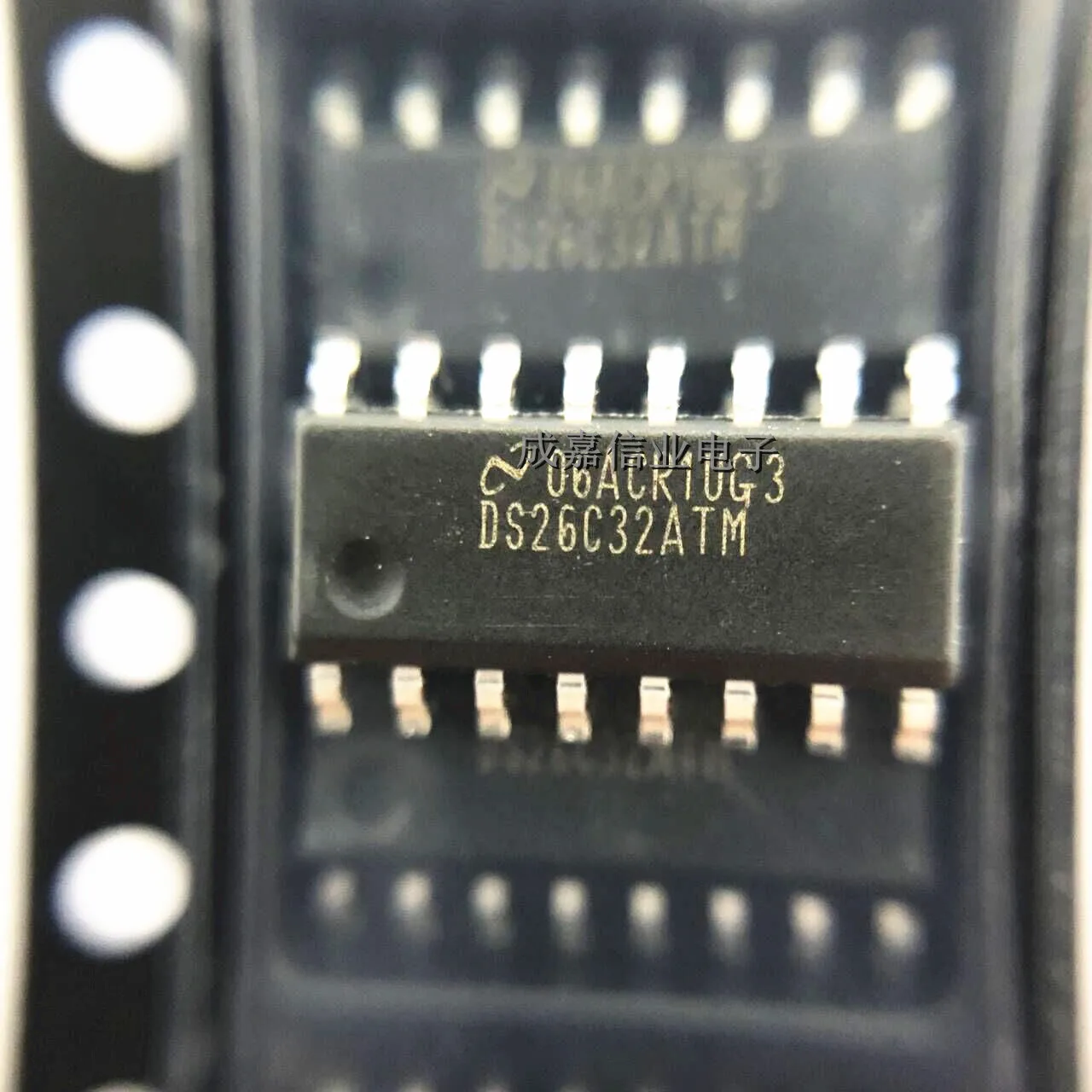 10 шт./лот DS26C32ATMX SOP-16 DS26C32ATM Интерфейс RS-422 IC CMOS Quad Diff Line Recvr Рабочая температура:- 40 C-+
