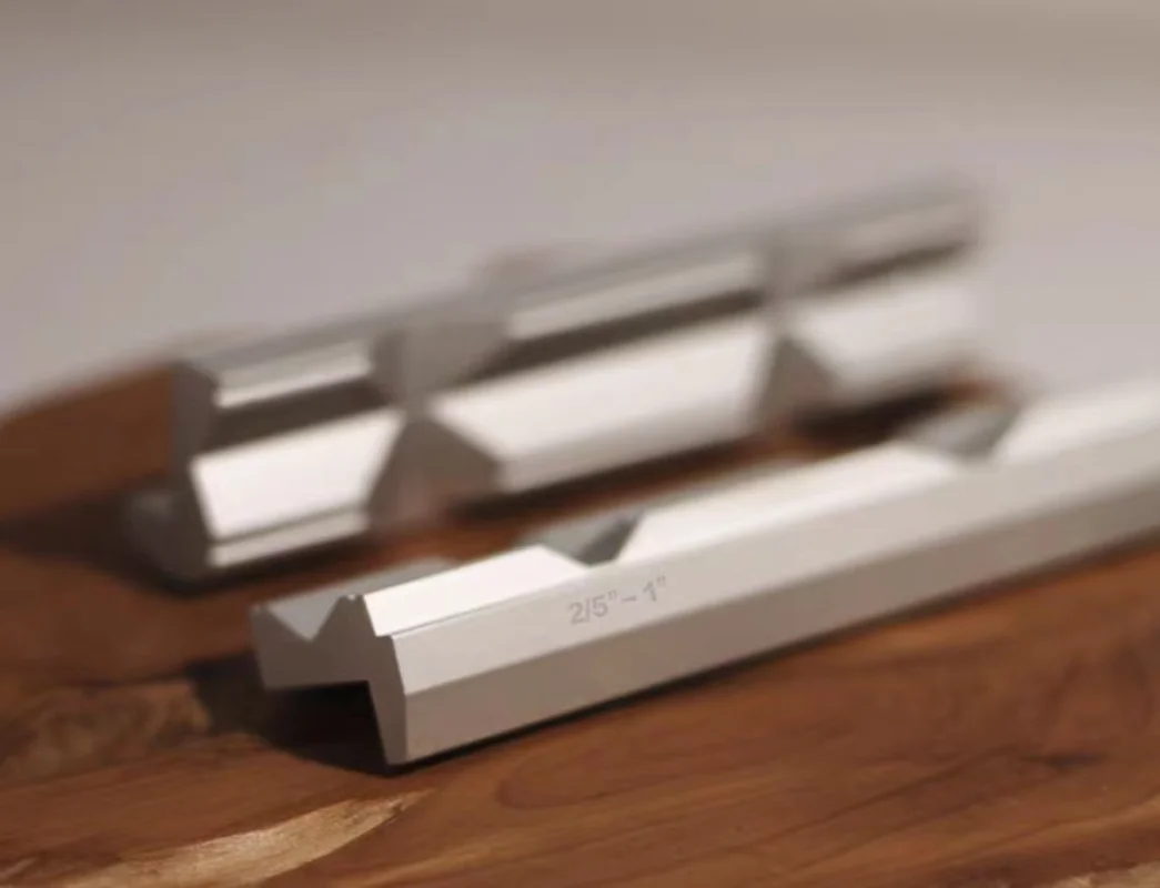 4-дюймовый фрезерный комплект станок с ЧПУ жесткий зажим V-образный алюминиевый