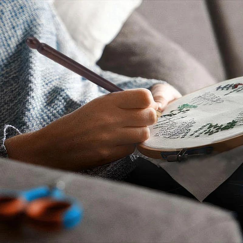 Набор крючков для вышивания 4 шт. с 12 иглами