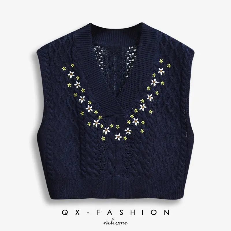 

2022 Fashion Autumn Women Sweater Flower Korean Womens Elegant Student V-neck Pullover Loose Casual Knitting Soft Waistcoat Z57