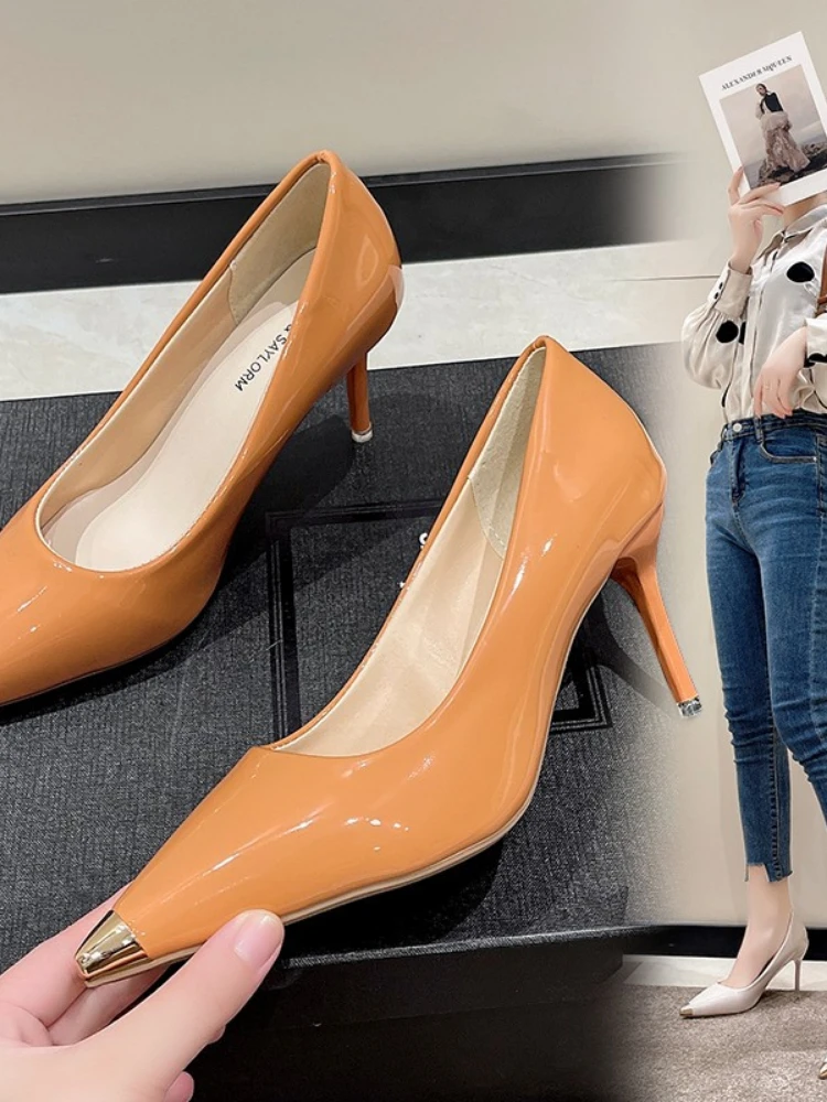 

New Korean style high-heeled women's shoes in spring and Autumn