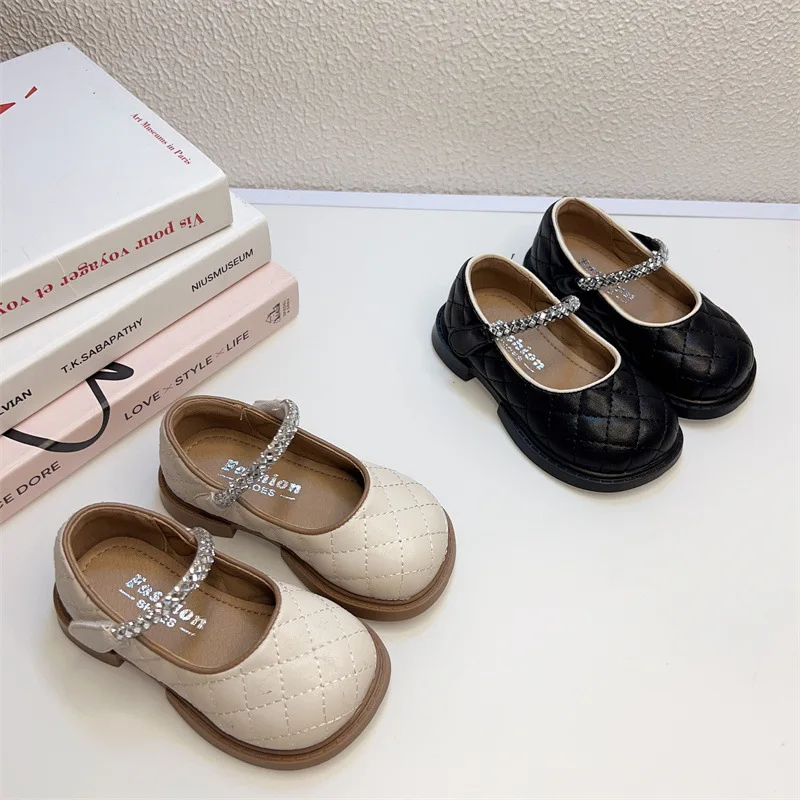 

Новинка 2023 года; Сезон весна; Однотонные туфли принцессы для девочек; Кожаные Туфли с круглым носком; Модные детские тонкие туфли на плоской подошве