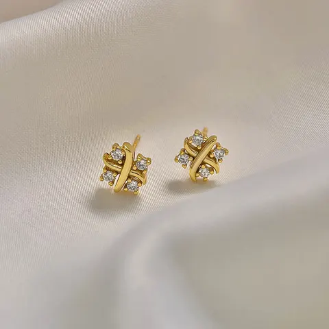 Серьги-гвоздики из серебра с кубическим цирконием