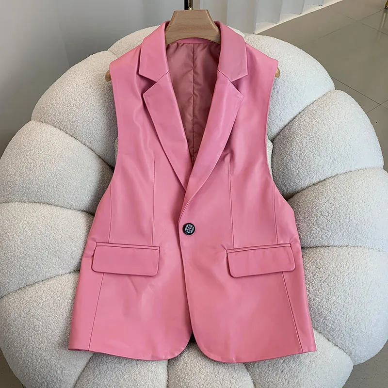 Женская кожаная куртка без рукавов