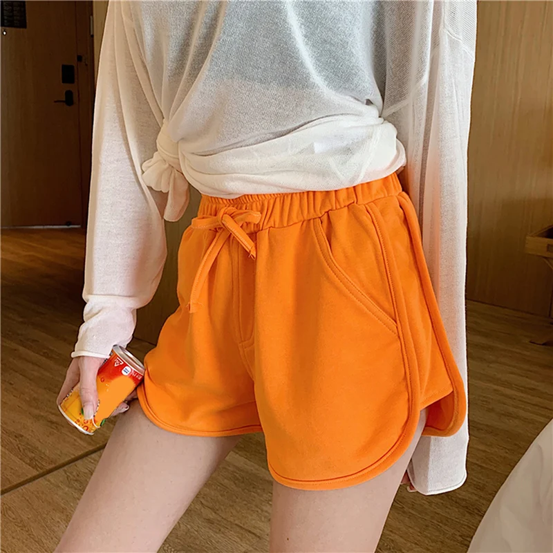 

2022 Hot Shorts Summer Solid Color Casual Outdoor Sports Ladies Shorts Elastic Waist Straps Quick Drying Female Shorts