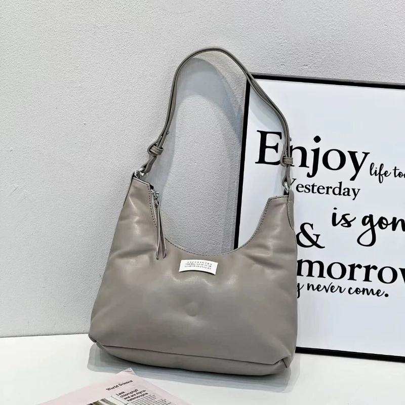 Winter Women Bag Fashion Nylon Padded Shoulder Bag Designer Quilted Luxury Down Cotton Lady Handbags Casual Tote Bag