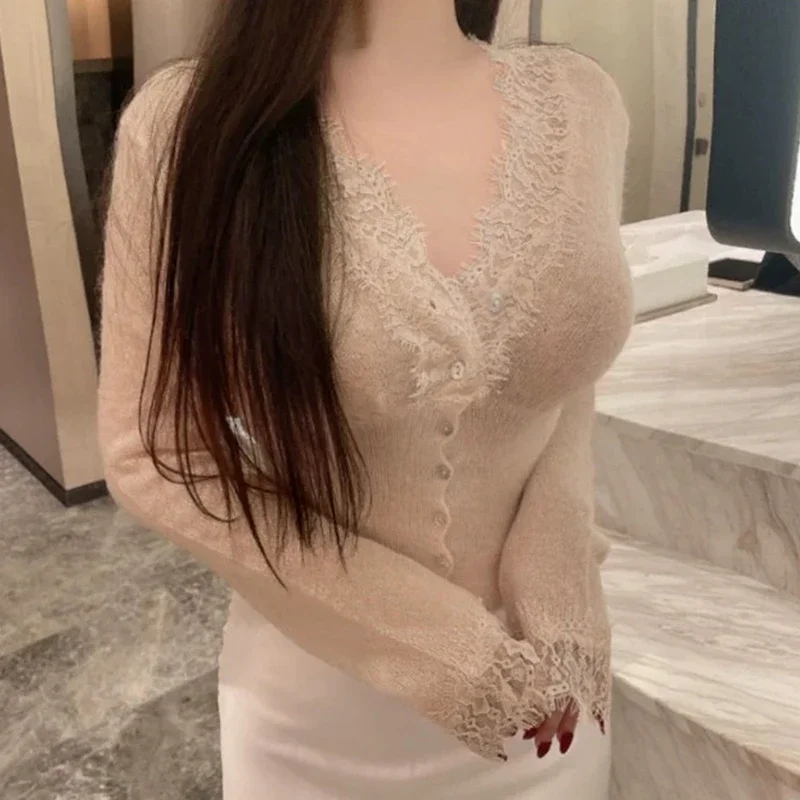 Женский трикотажный кардиган с длинным рукавом и V-образным вырезом