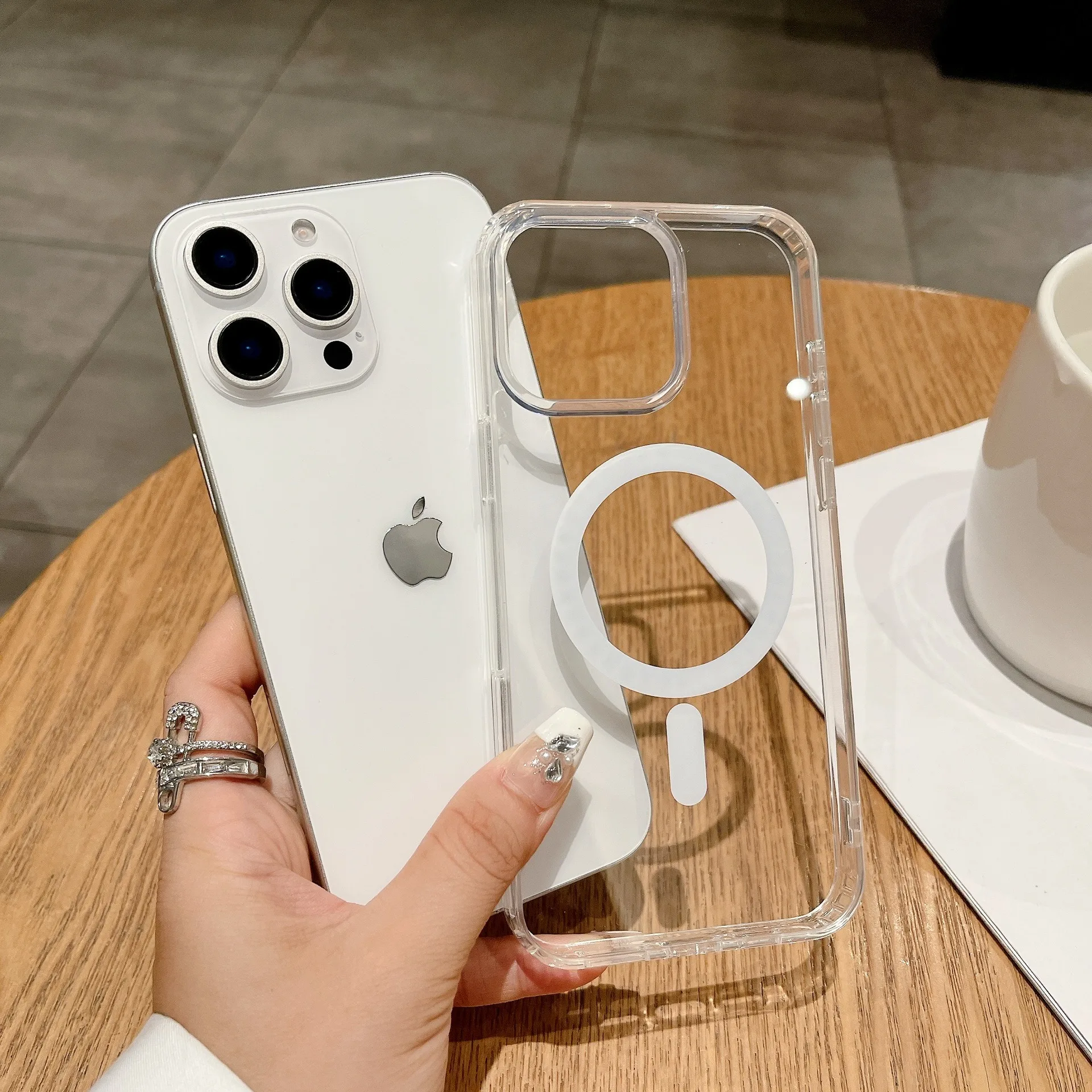Фото Роскошный прозрачный магнитный чехол для MagSafe для iPhone 16 Plus 16 Pro Max, чехол с сенсорными кнопками камеры, чехол для беспроводной зарядки №2
