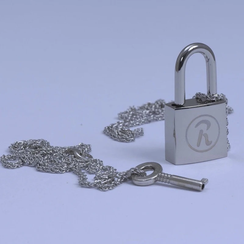 

2 шт./компл. аниме ИИ Ядзава Бана любимый ключ и замок модный металлический кулон аксессуары для косплея горячие ожерелья