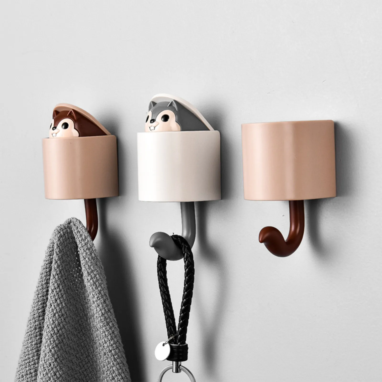 

High Quality Hooks Strong Self Adhesive Door Wall Hangers Hooks Suction Heavy Load Rack Cup Sucker For Kitchen Bathroom