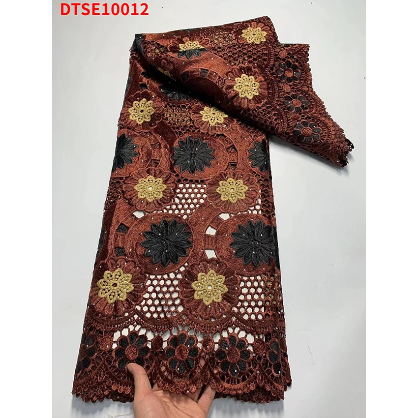 

Classic African water-soluble lace Cloth ​printing pattern suitable for ladies dress wedding Fabric DTSE10012 C