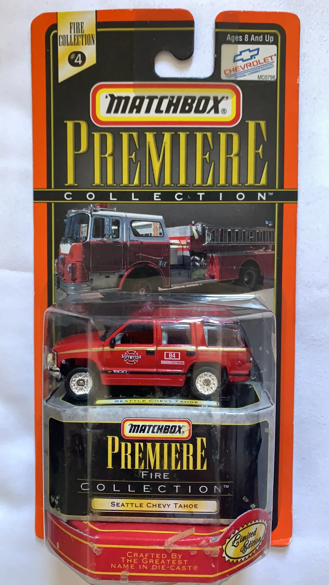 

matchbox Chevrolet tahoe collect 1/64 Metal Die-cast Model Collection Car Toy