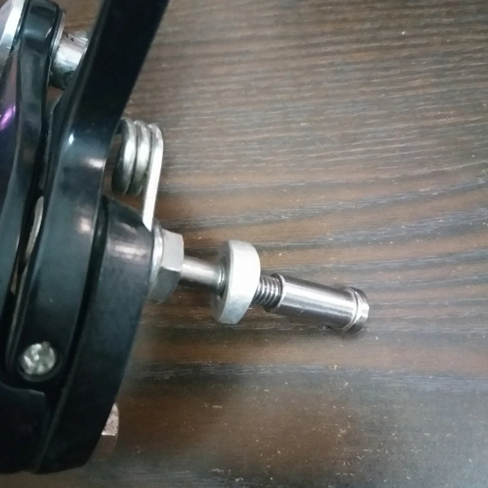 

Крепление для тормозного суппорта велосипеда, тормозные колодки из нержавеющей стали, крепежный винт, встраиваемый поворотный болт, гайка, ...