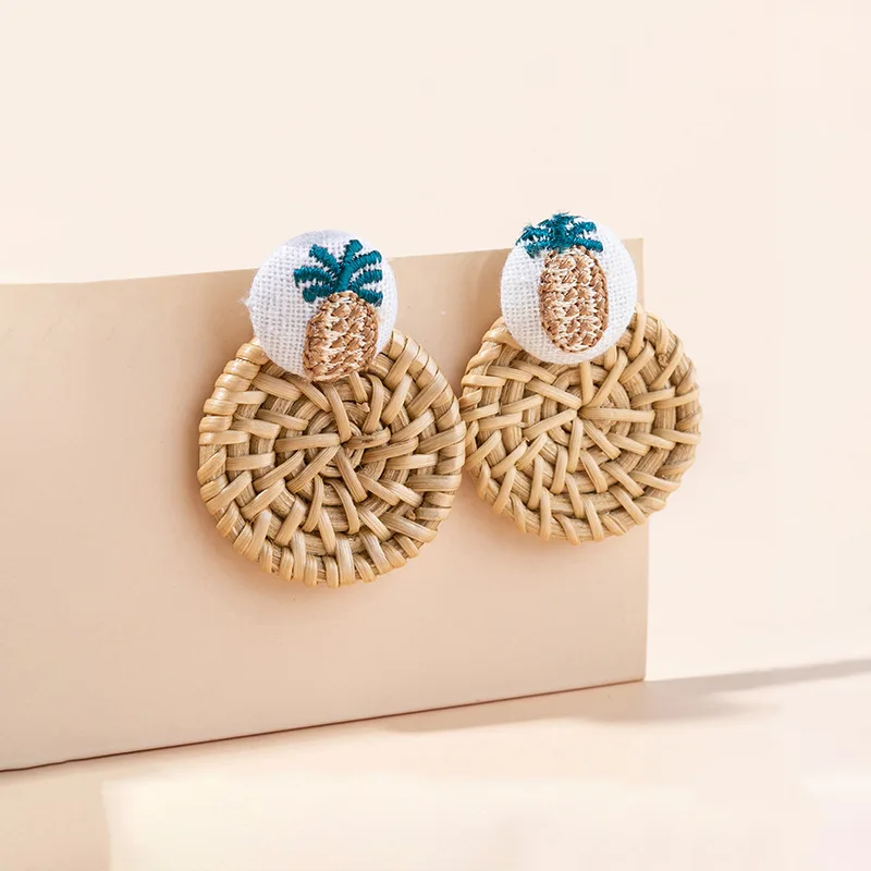 

2022 new cartoon pineapple embroidery rattan earrings female personality design spring and summer fashion round earrings