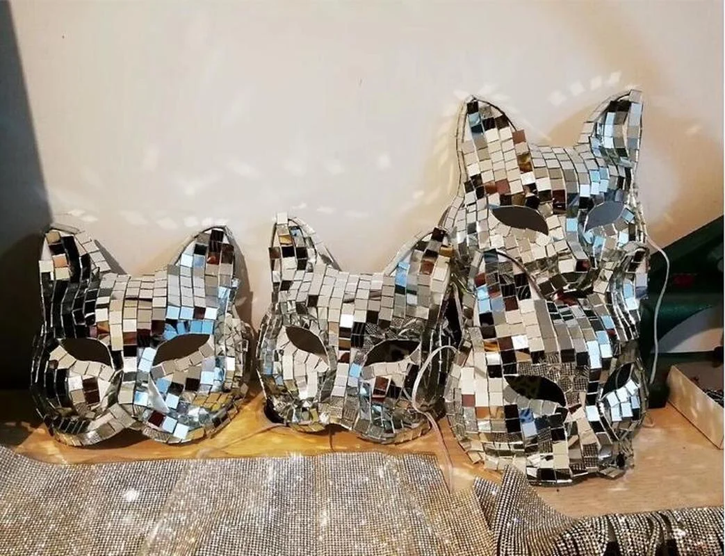 

Bright Silver Mirrors Fox Mask Halloween Nightclub Cat Mask Women DJ Dance Glass Stage Metal Sequin Masquerade Mask