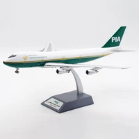 model 1200 scale pakistan airlines b747 200 ap ayw diecast alloy aircraft souvenirs decoration display collection for adult toy