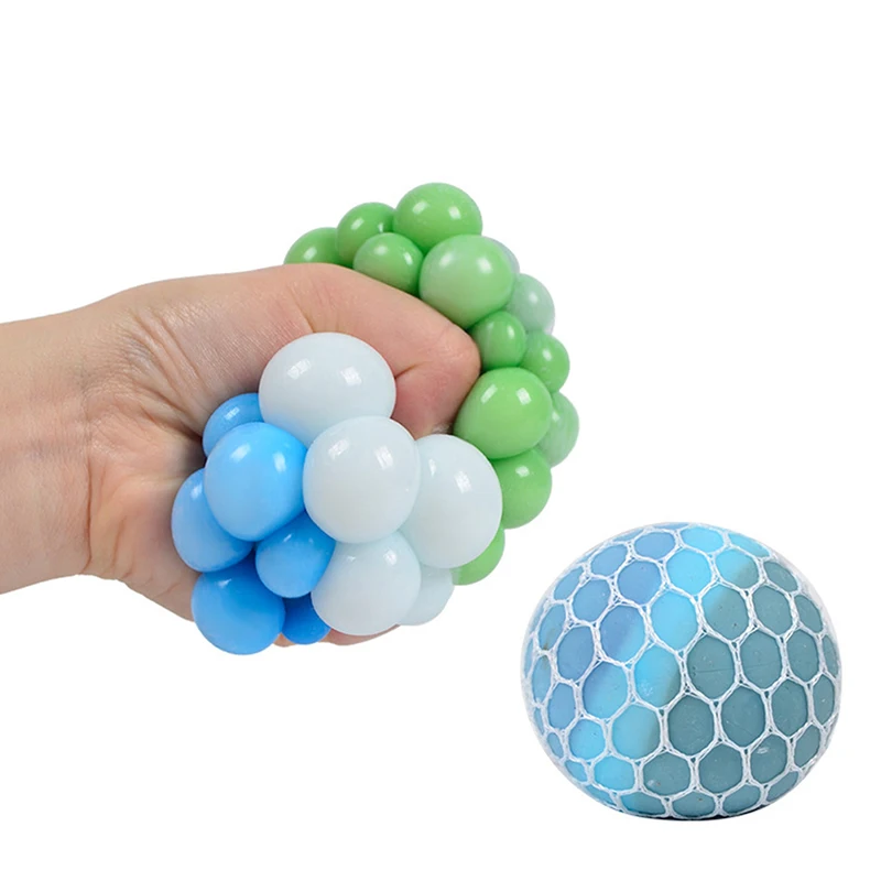 

Novelty Tri-coloured Pectin Grape Ball Toy Hand Squeeze Anti-stress Relief Vent Squeeze Toy