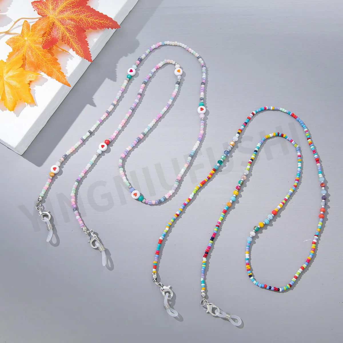 

2022 Glasses Chain Face Mask Lanyard For Women Anti Slip Multi-Color Acrylic Sunglasses Strap Beaded Tassel Accessories