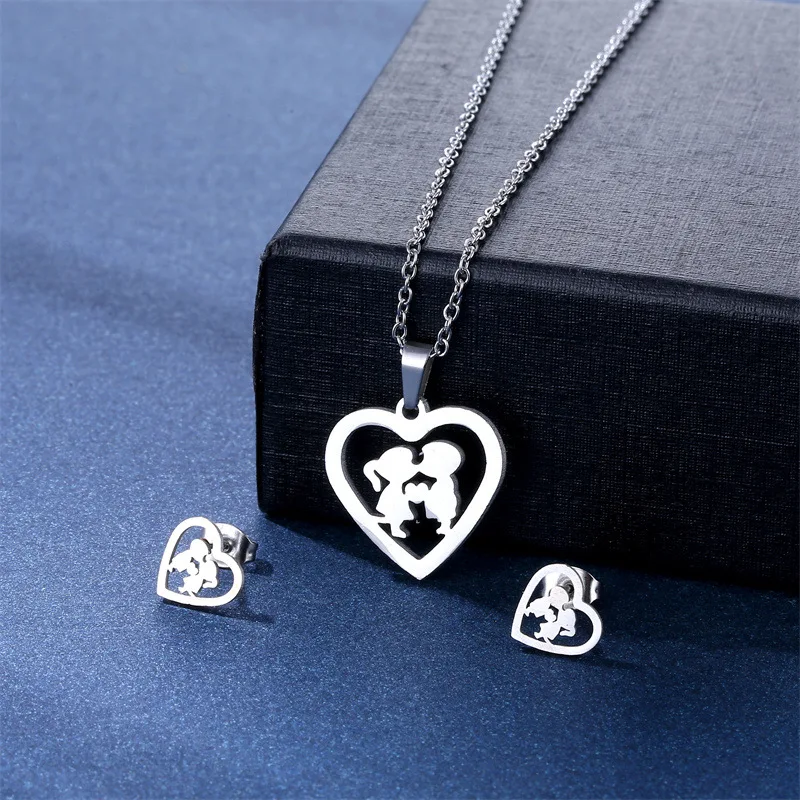 

Stainless Steel Silver Color Heart Kiss Lover Pendant Chain Necklace Stud Earring for Women Party Birthday Jewelry Set Gift