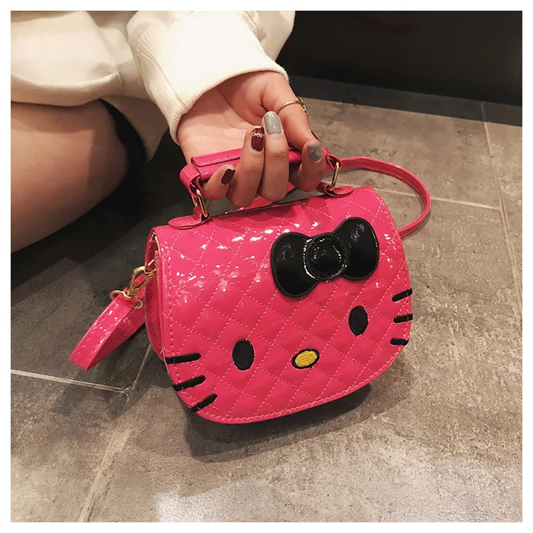 Сумка на плечо Hello Kitty для девочек лакированная кожаная подкладка застежка-молния