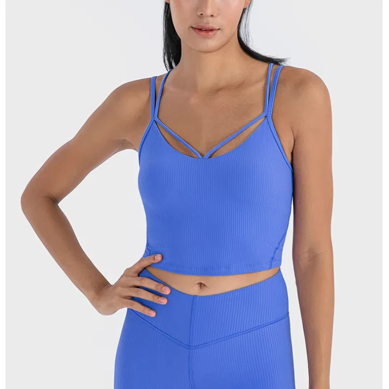 Однотонные женские спортивные бюстгальтеры собранные без стального кольца