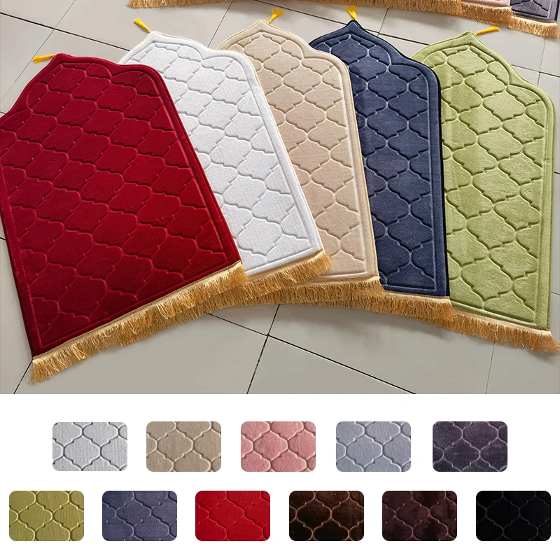 

Muslim Prayer Mat Flannel Worship Kneel Embossing Floor Carpets Non-slip Soft Ramadan Prayer Rug for Living room 65x110cm