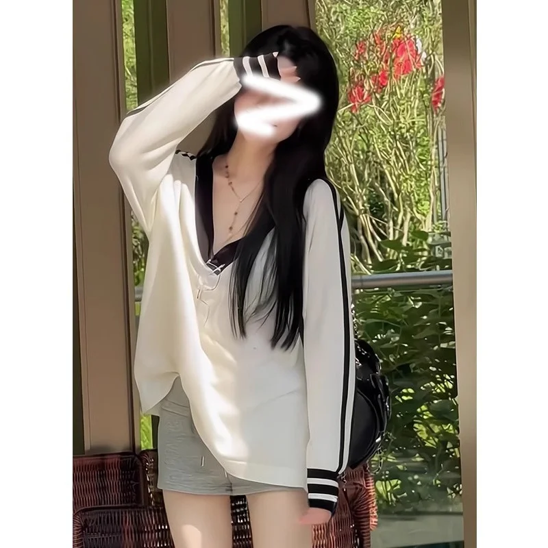 White V-neck Long sleeve Knit Women Autumn Loose Idle Sle Design Sense Korean Series Temperament Pullover Top