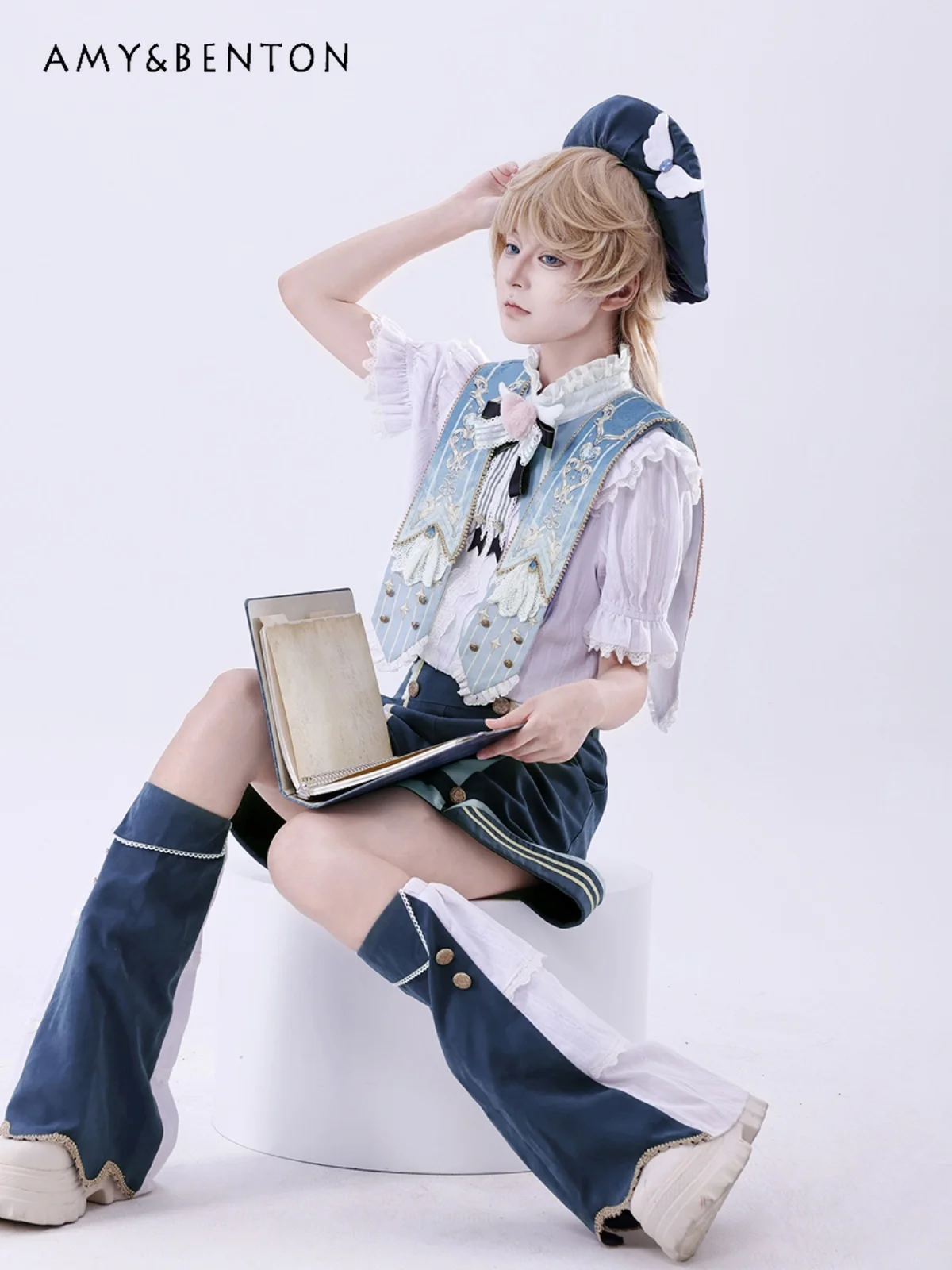 Милая юбка в стиле &quotЛолита&quot Короткая рубашка с бантом и короткими рукавами