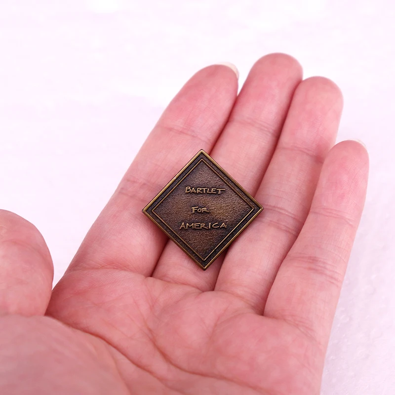 Брошь The West Wings Bartlet для Америки из меди