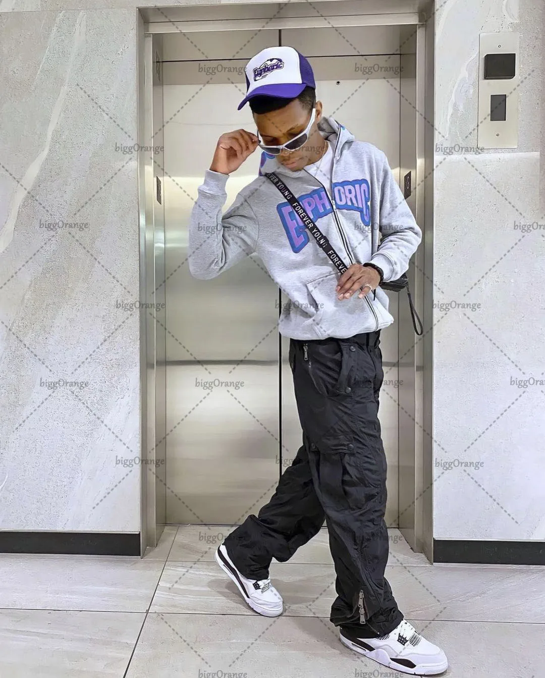 Мужская толстовка с капюшоном и принтом на молнии