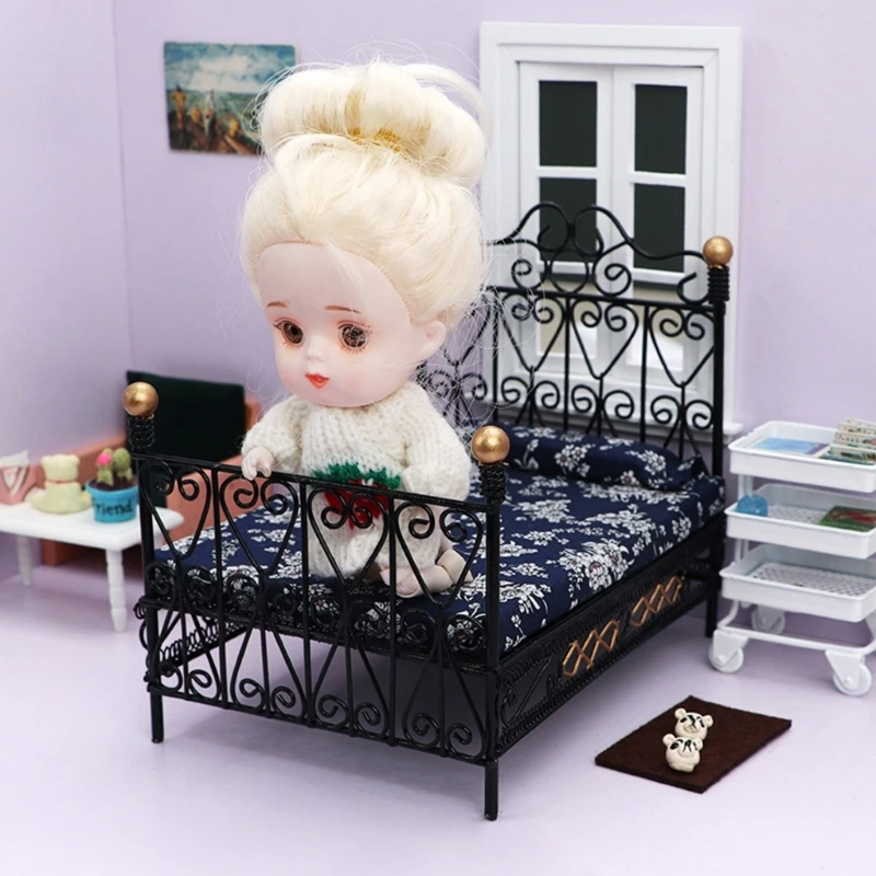 

Mini Dollhouse Double Bed Children Small Bed Model Toy Furniture Decor House Accessories Dollhouse Furniture Toy Gifts