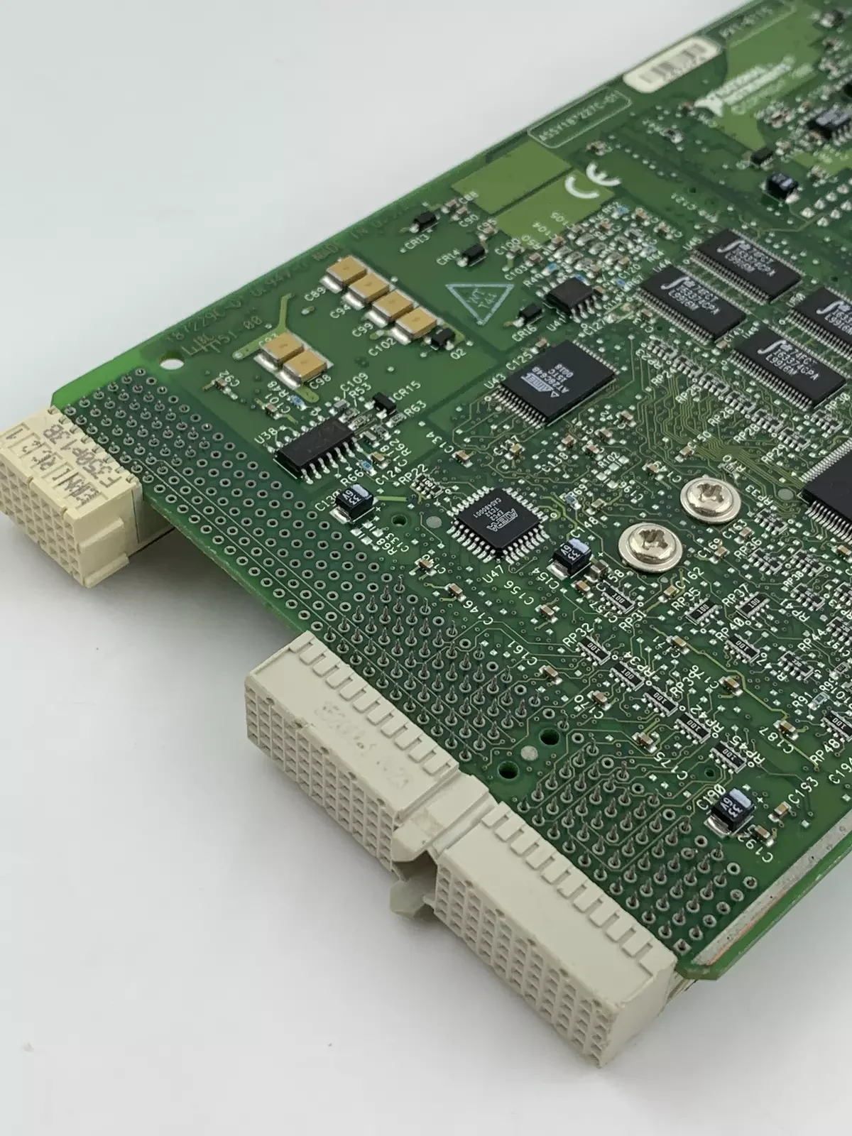 Многофункциональная плата ввода-вывода National Instruments NI PXI-6115 с одновременным вводом-выводом данных, протестирована, полностью исправна (art.: 3920dcc021bf1) - 3920dcc021bf1