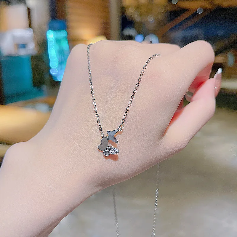

Silver Butterfly Pendant Necklace Boho Stainless Steel Choker Delicate Necklace Women Sexy Clavicle Chains Wedding Party Jewelry