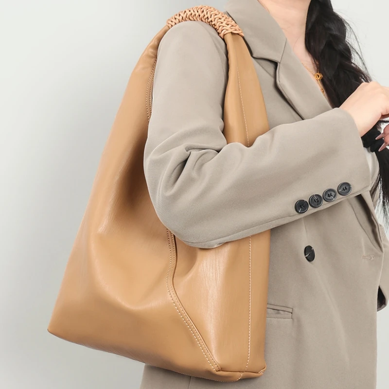 Женская сумка из натуральной кожи