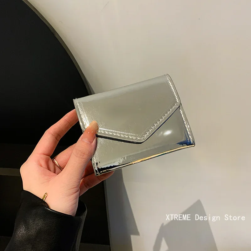 Женский кошелек с держателем для карт