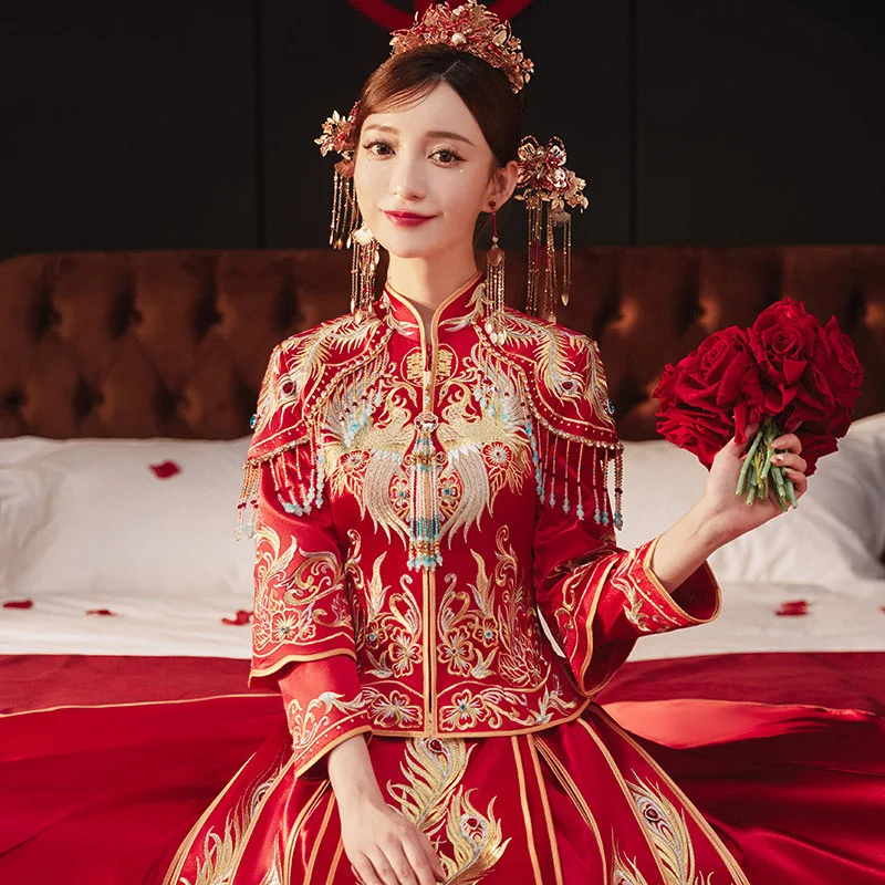 2022 Chinese Style Bride Phoenix Embroidery Qipao Traditional Wedding Suit Cheongsam Vintage Dress