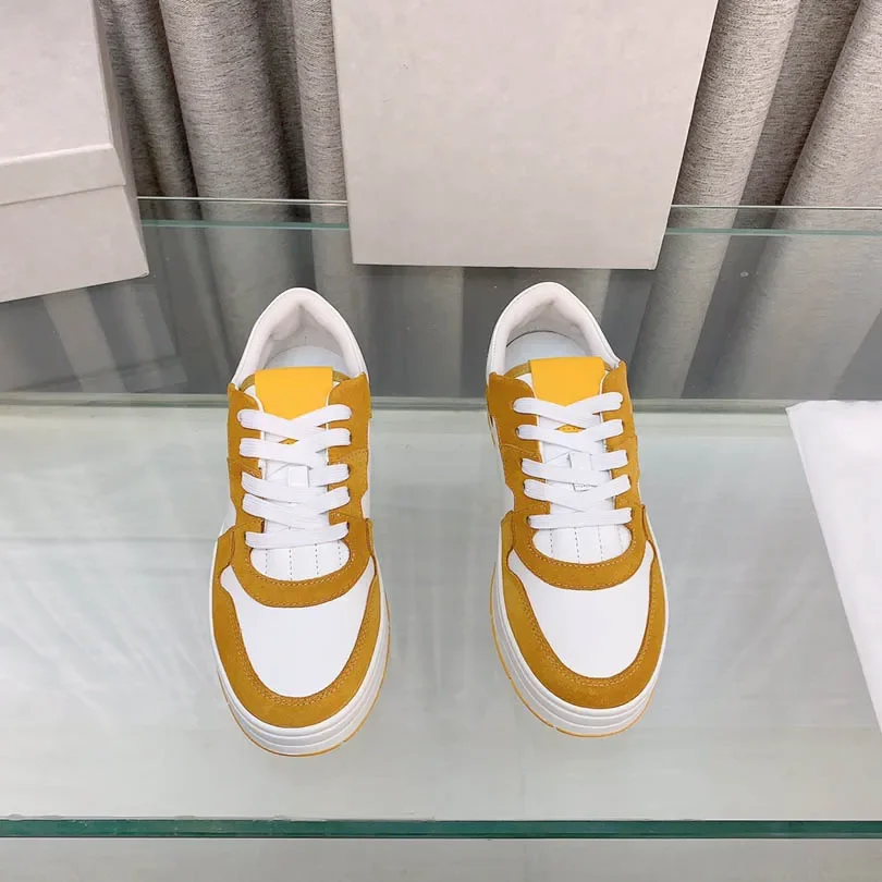 Женские кроссовки из натуральной кожи с круглым носком Размеры 35-40