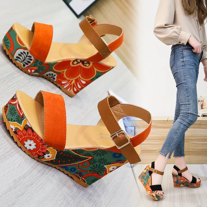 

Female Sandal Low-Heeled Shoes With Strap Clogs Wedge 2022 Women's Open Toe Girls Low-heeled Platform Fashion Comfort New Spring