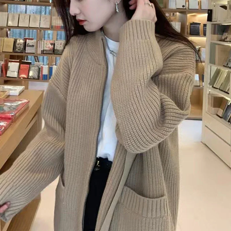 

Женский однотонный кардиган на молнии с V-образным вырезом